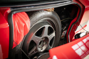 Image 26/33 of Alfa Romeo SZ (1990)