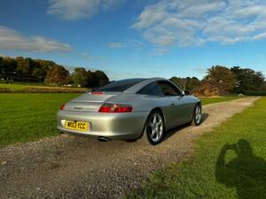 Image 6/54 de Porsche 911 Carrera (2003)