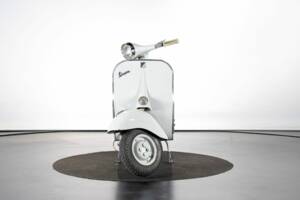 Immagine 7/50 di Piaggio Vespa 125 (1959)
