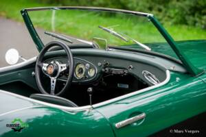 Image 35/59 of Austin-Healey 100&#x2F;6 (BN6) (1958)
