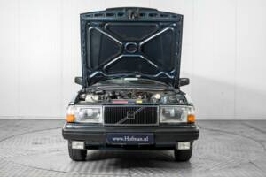 Immagine 41/50 di Volvo 240 GL (1990)