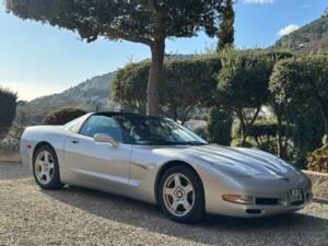 Image 4/191 of Chevrolet Corvette (1999)