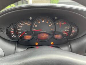 Bild 12/17 von Porsche 911 Carrera 4 (1999)