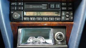 Afbeelding 8/40 van Mercedes-Benz E 420 (1993)