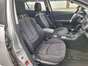 Image 8/15 of Mazda 6 2.0 MZR (2009)