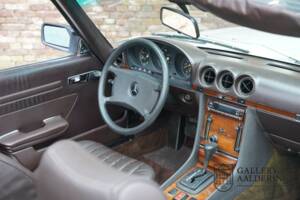 Image 10/50 of Mercedes-Benz 280 SL (1981)