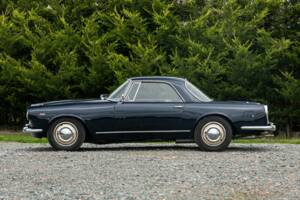 Bild 5/37 von Lancia Flaminia GTL 2.8 3C Touring (1964)
