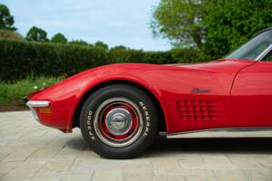 Image 19/50 of Chevrolet Corvette Stingray (1972)
