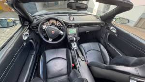 Image 30/59 of Porsche 911 Carrera S (2006)