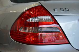 Imagen 89/100 de Mercedes-Benz E 55 AMG (2003)