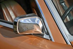 Bild 32/50 von Mercedes-Benz 350 SLC (1972)