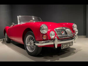 Image 1/27 of MG MGA 1600 (1960)