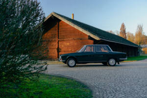 Image 10/78 of Alfa Romeo 1750 Berlina (1970)