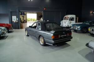 Immagine 13/28 di BMW 320i Baur TC (1985)