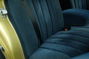 Image 37/76 of Mercedes-Benz 350 SEL (1977)