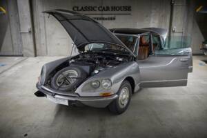 Image 3/92 of Citroën DS 23 Pallas (1975)