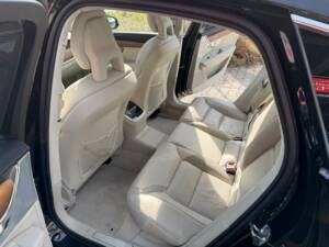 Bild 21/27 von Volvo S90 T8 (2018)