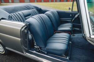 Afbeelding 17/25 van Mercedes-Benz 250 SE (1967)