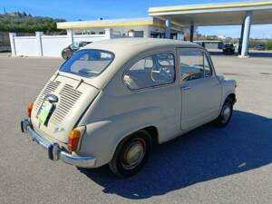 Image 3/44 of FIAT 600 D (1967)