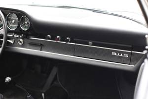 Image 40/78 of Porsche 911 2.0 S (1966)