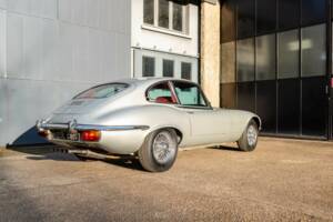 Bild 14/50 von Jaguar E-Type V12 (2+2) (1971)