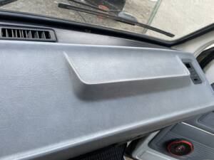 Bild 24/98 von Volkswagen T3 Westfalia 1.6 TD (1990)