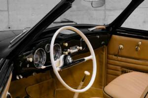 Image 22/50 of Volkswagen Karmann Ghia 1200 (1959)