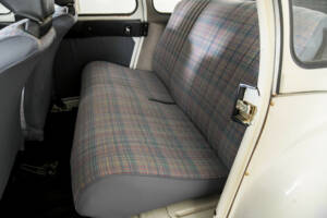 Image 36/50 of Citroën 2 CV 6 (1986)
