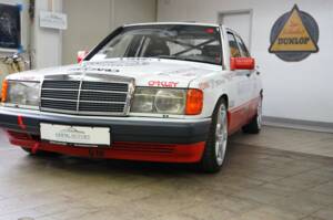 Imagen 9/36 de Mercedes-Benz 190 E 2.6 (1990)