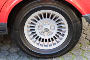 Image 64/75 de Volvo 240 (1986)