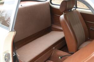 Image 31/50 of Volkswagen Karmann Ghia 1300 (1966)