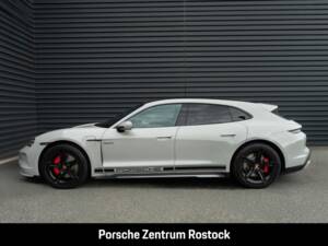 Bild 12/37 von Porsche Taycan 4S Sport Turismo (1900)