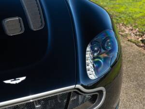 Bild 20/68 von Aston Martin V12 Vantage S (2018)