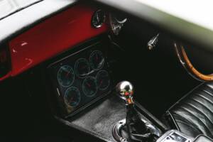 Image 45/50 of MG MGB GT V8 (1977)