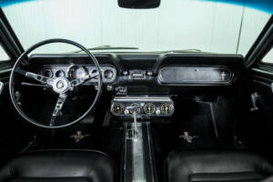Immagine 7/50 di Ford Mustang 289 (1966)