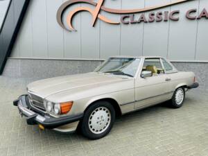 Image 3/36 of Mercedes-Benz 560 SL (1989)