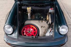 Image 40/52 of Porsche 911 Carrera 3.2 (1989)