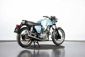 Image 4/50 of Ducati 750 GT (1972)