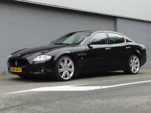 Imagen 2/55 de Maserati Quattroporte S 4.7 (2010)