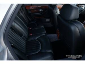 Immagine 11/26 di Bentley Arnage Red Label (2001)
