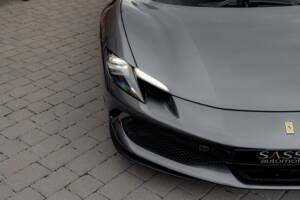 Imagen 12/79 de Ferrari 296 GTB (2022)