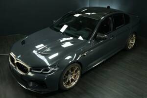 Image 36/50 of BMW M5 xDrive (2022)