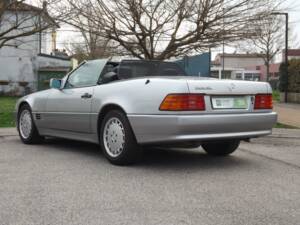 Image 42/50 of Mercedes-Benz 500 SL (1991)
