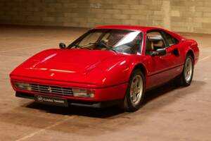 Image 26/79 of Ferrari 328 GTB (1985)