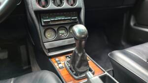 Imagen 58/69 de Mercedes-Benz 190 E 2.3-16 (1985)