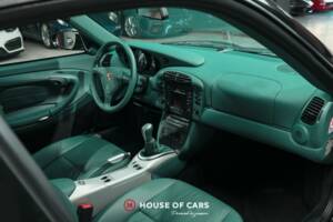 Bild 16/24 von Porsche 911 Carrera 4 (2000)