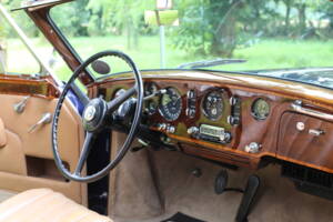 Afbeelding 30/47 van Bentley S1 DHC Park Ward (1956)