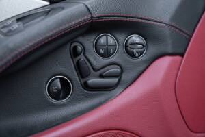 Bild 48/50 von Mercedes-Benz SL 55 AMG (2002)