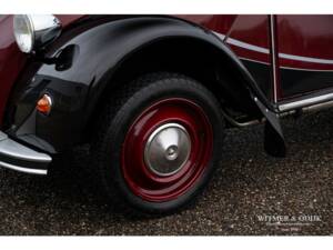 Image 18/28 of Citroën 2 CV 6 Charleston (1984)