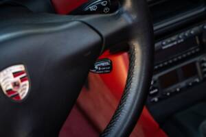 Image 64/73 of Porsche Boxster (2001)